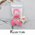 Pearl Pink flower pollens and stamens - Resin Wale